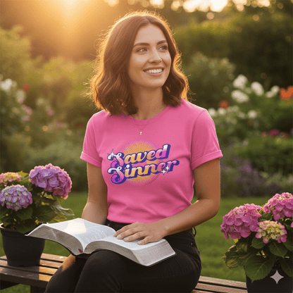 Saved Sinner 90s - Style T-Shirt - ChristVisions